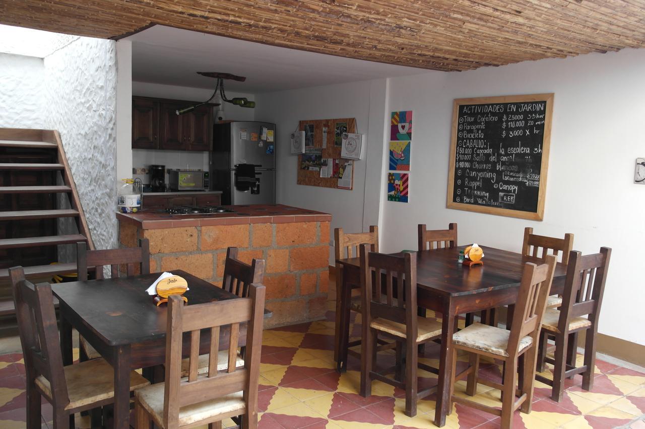 Sergeant Pepper'S Hostel Jardin Ngoại thất bức ảnh