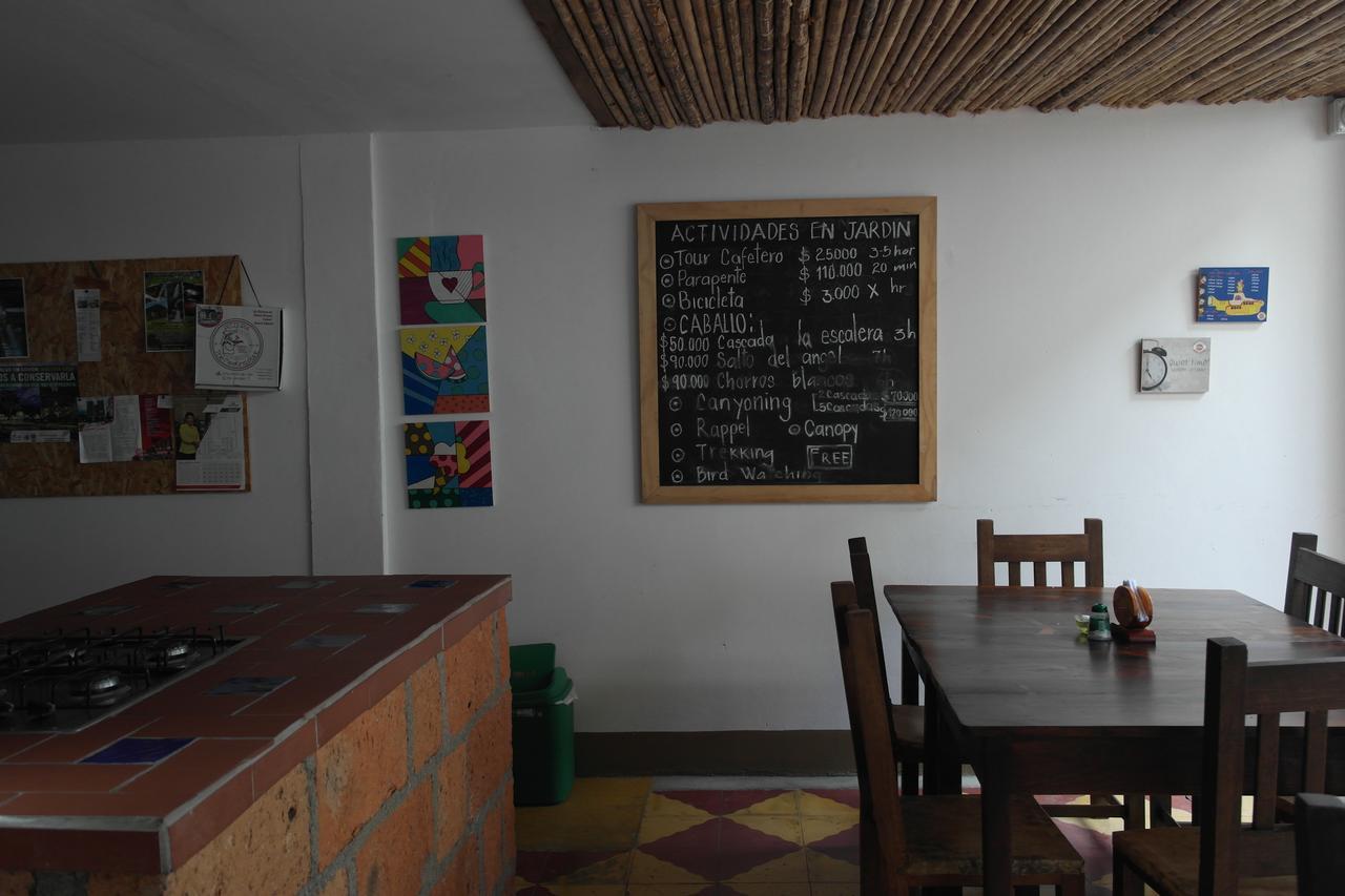 Sergeant Pepper'S Hostel Jardin Ngoại thất bức ảnh