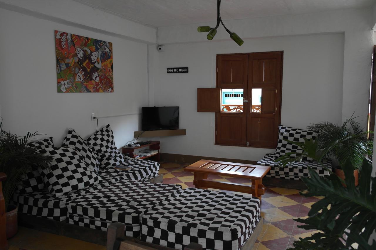 Sergeant Pepper'S Hostel Jardin Ngoại thất bức ảnh